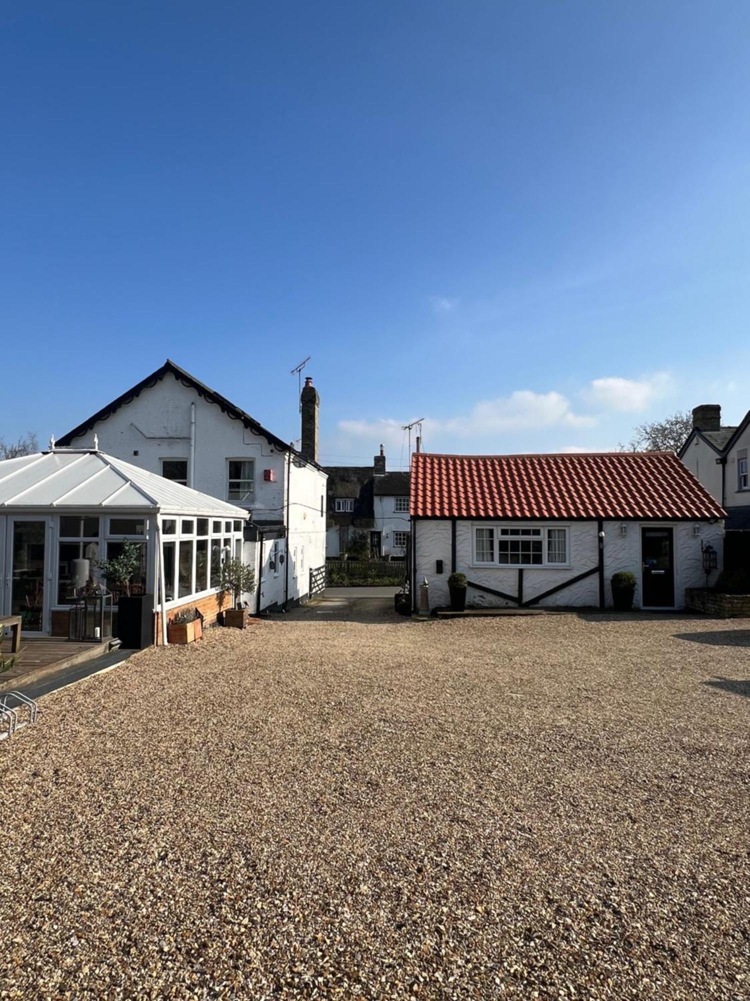 Pear & Olive Cottage Hildersham Eksteriør bilde